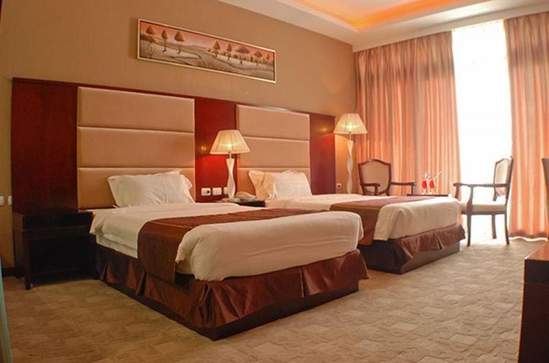 Sunlight Hotel Puerto Princesa Bagian luar foto