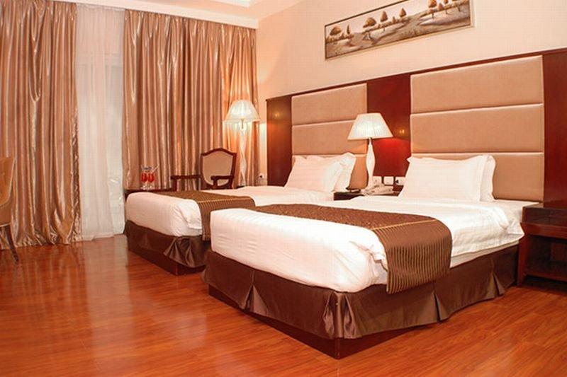 Sunlight Hotel Puerto Princesa Bagian luar foto